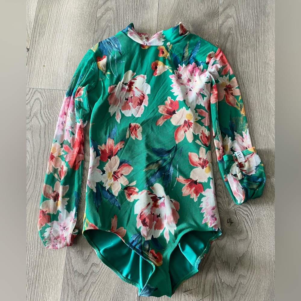 Five Dancewear Leo